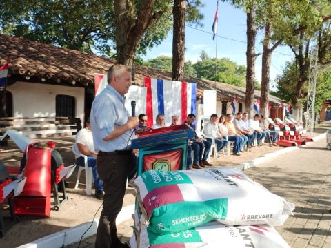 MAG llega a los pequeños productores de todo el país