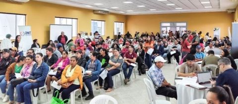 Exitoso cierre de rueda de negocios en Guairá