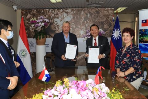 Firman Carta de intención entre  Paraguay y China (Taiwán), para importantes inversiones en el sector de floricultura, a través del  “Proyecto de apoyo a la producción y operación comercial de orquídeas en Paraguay”