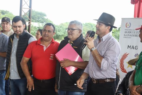 Celebran  “Día de la Agricultura Familiar” con  entrega de herramientas, semillas  e insumos Agrícolas