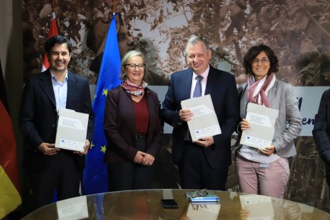 Presentan el “Manual de Herramientas Técnicas para la Gestión de Cadenas de Valor Pecuarias Sostenibles”, en el MAG