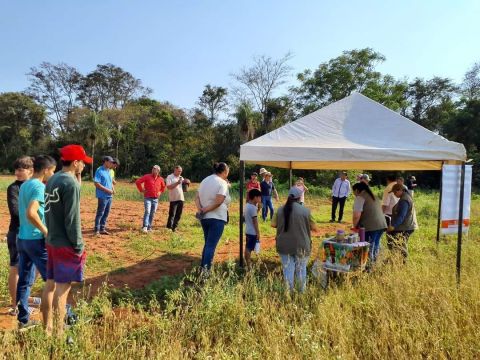 Jornada de capacitación sobre beneficios del uso de abonos verdes en finca