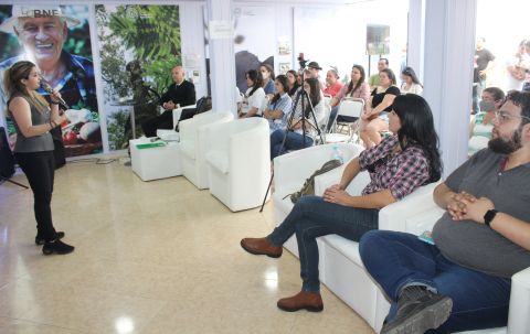 Universidad Columbia, cierra ciclo de charlas en el Stand del Sistema MAG en la Expo 2022